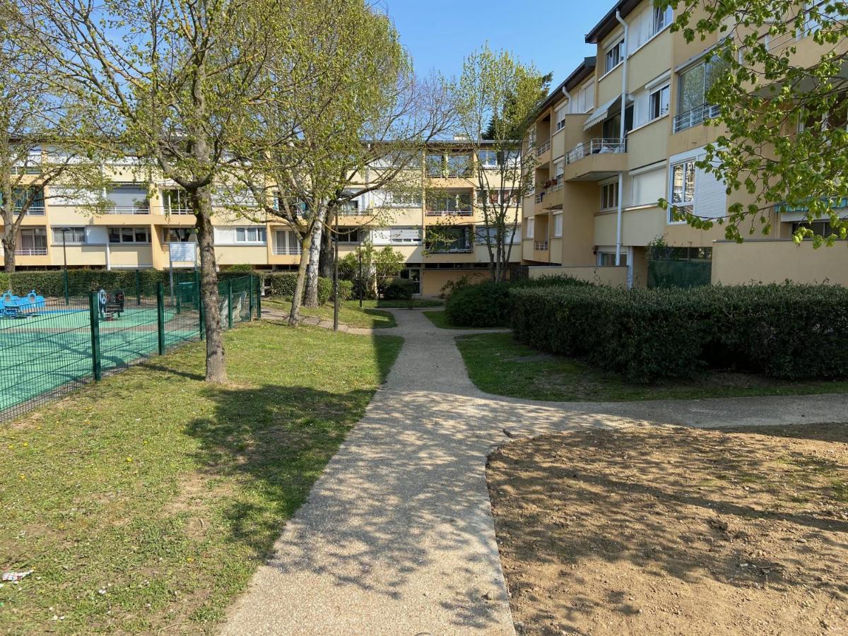 T2 proche PARIS et gare TGV MASSY Lägenhet Massy  Exteriör bild